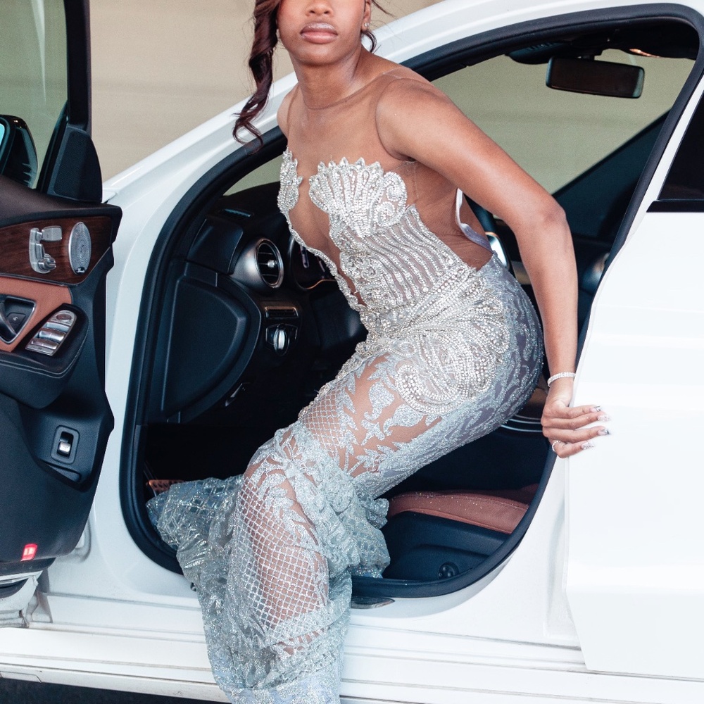 Perfect Reception, Wedding, or Homecoming/Prom Dress